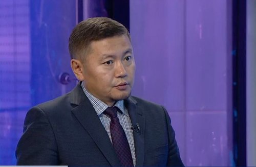 С.Адьяасүрэн: Нэгдүгээр эгнээгээр зөвхөн нийтийн тээврийн хэрэгсэл зорчино